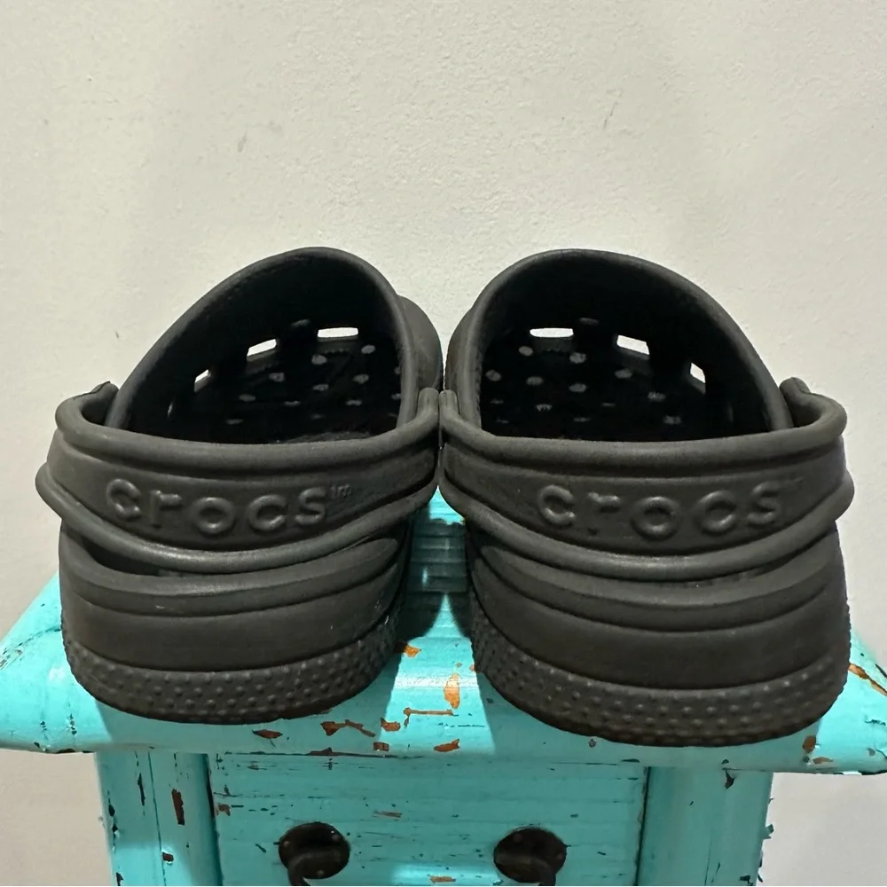 CROCS Classic Black Size J 2